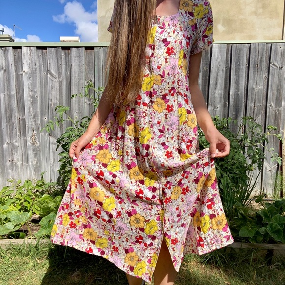 Boho Dreamy Floral Lace-up Maxi - Picture 4 of 6